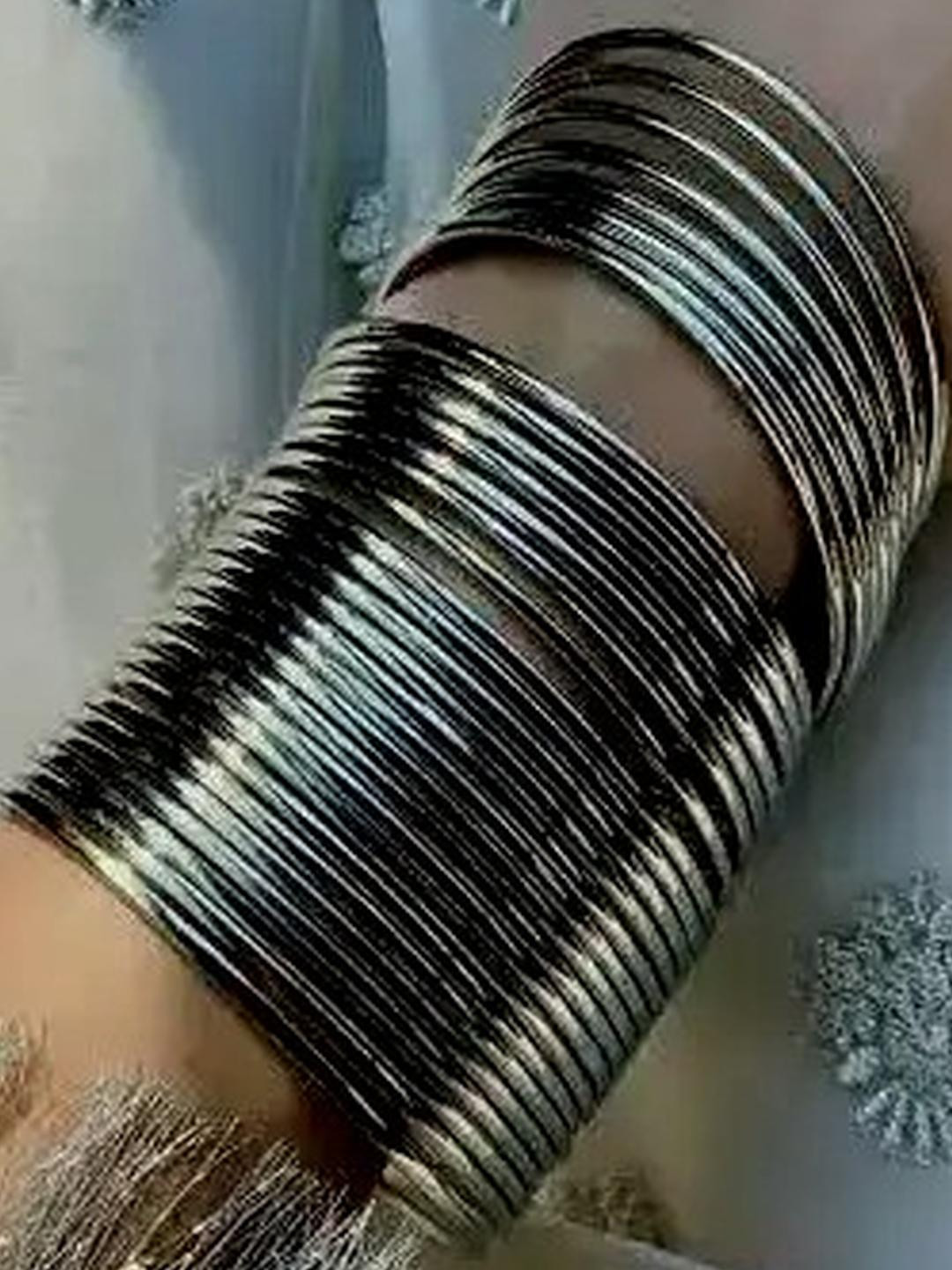 ZURIKRISHA Set of 24 Black Brass-Plated Alloy Bangles