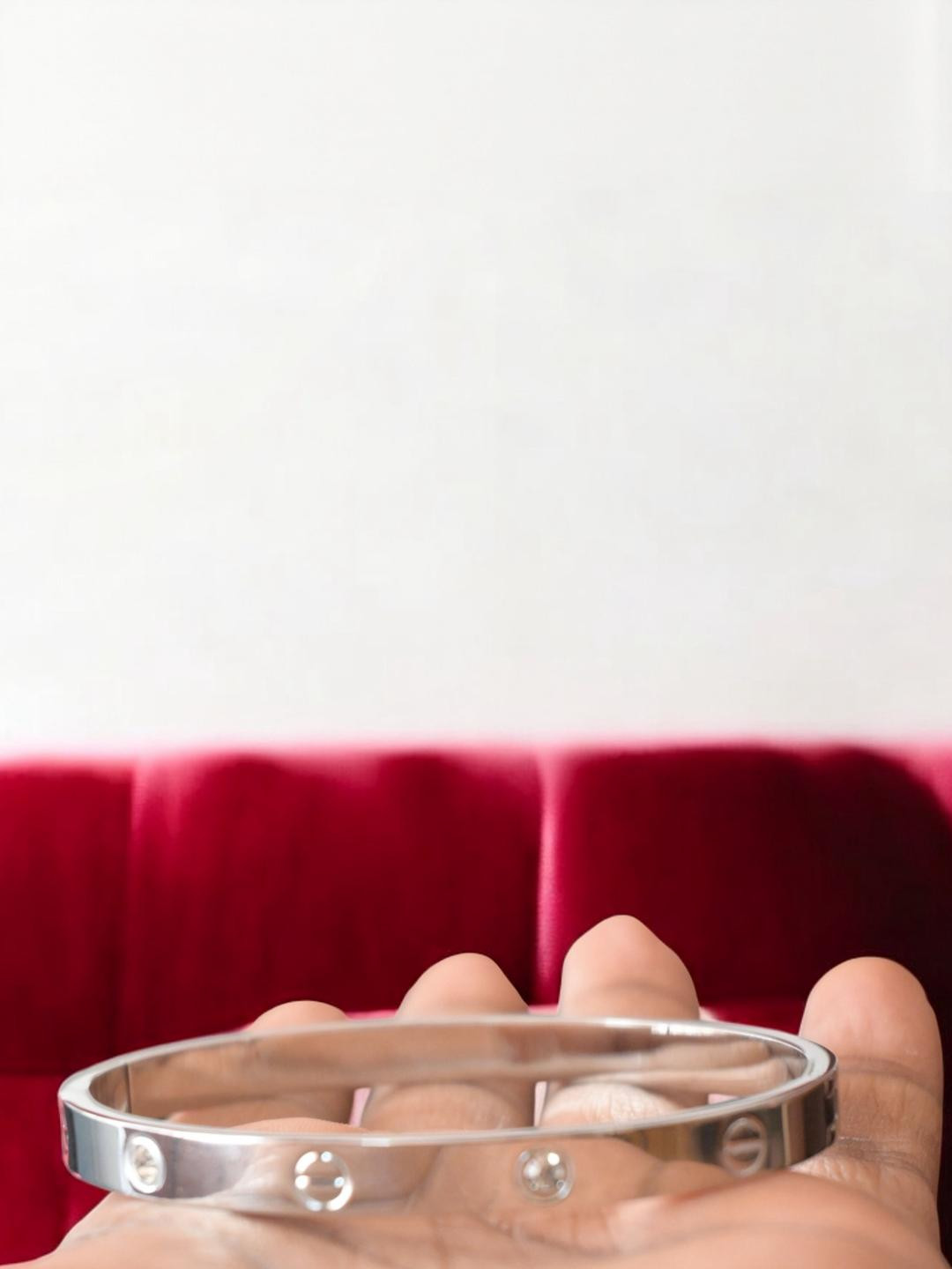 Gems Guru Silver Metal Bracelet