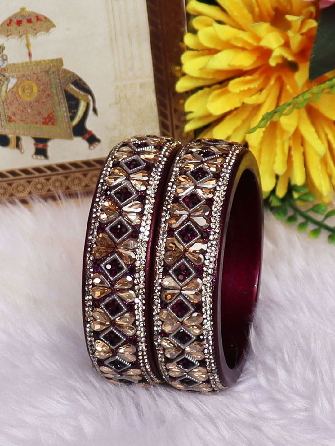 TAJ BRIDAL STORE Set Of 2 Kundan-Studded Lac Bangles