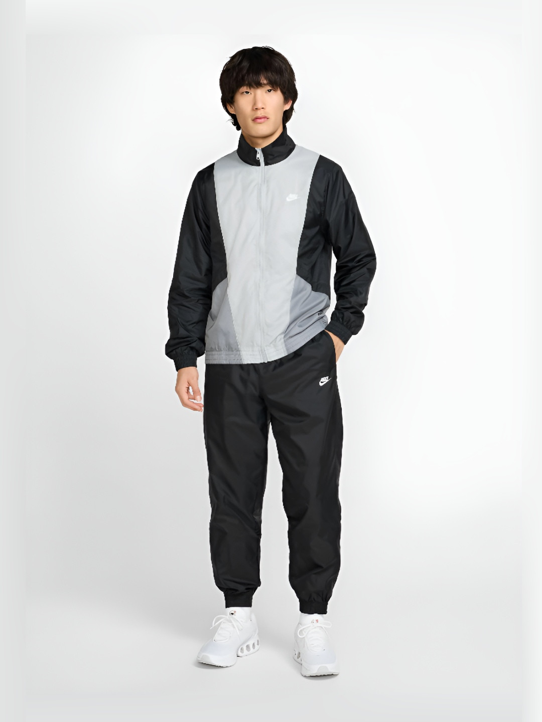 Nike Club Men's Woven Tracksuit