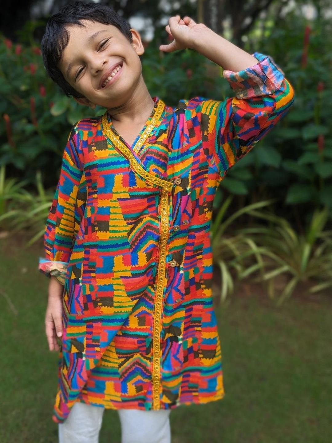 Tura Turi Boys Abstract Printed V Neck Angrakha Kurta with Pyjamas