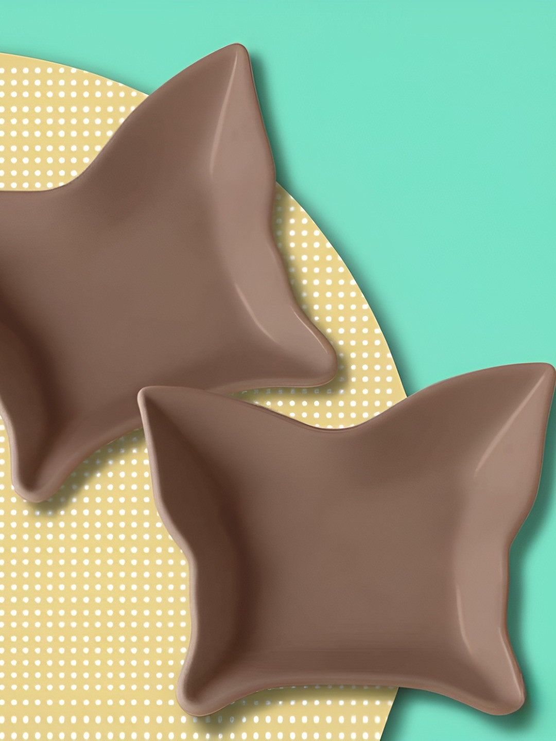 We3 Brown 2 Pieces Easy To Clean Butterfly Shape Serving Plates