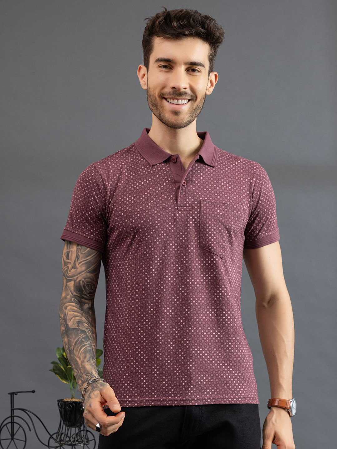 Dadu Dayal Men Bio Finish Geometric Printed Polo Collar Cotton T-shirt