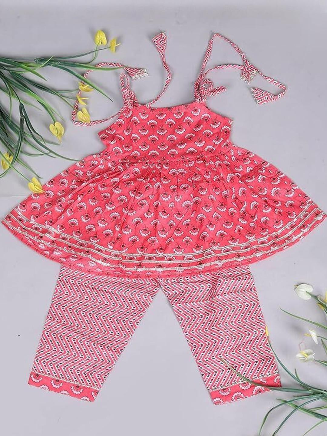 LITTLE DREAMS Girls Printed Pyjamas