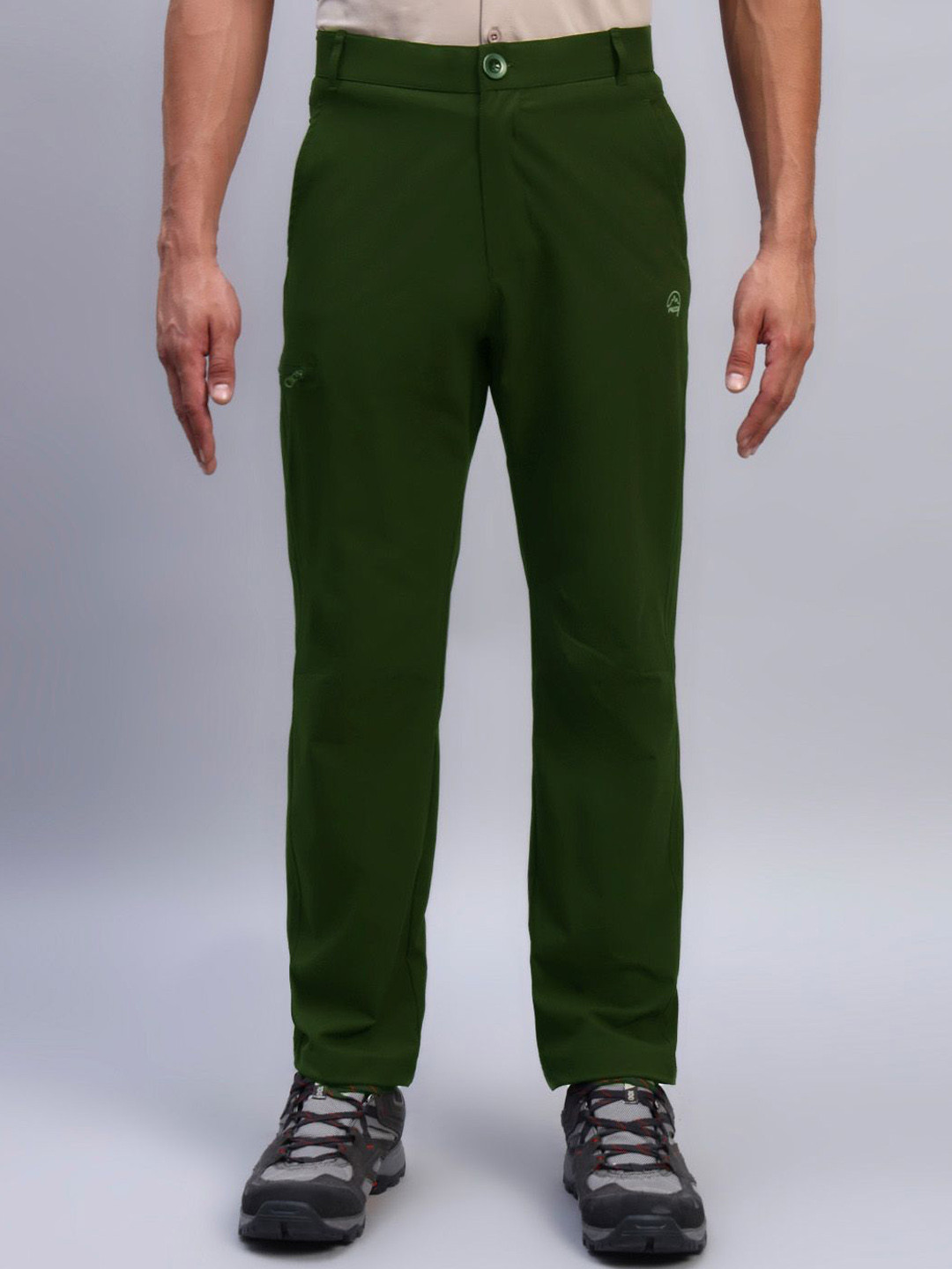 Reccy Men Relaxed Straight Leg Wrinkle Free Regular Trousers