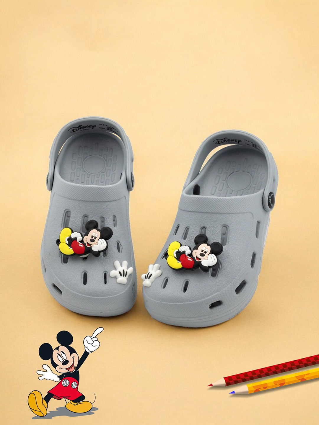 Disney By Yellow Bee Boys Mickey Mouse Rotating 3D Charm Clogs