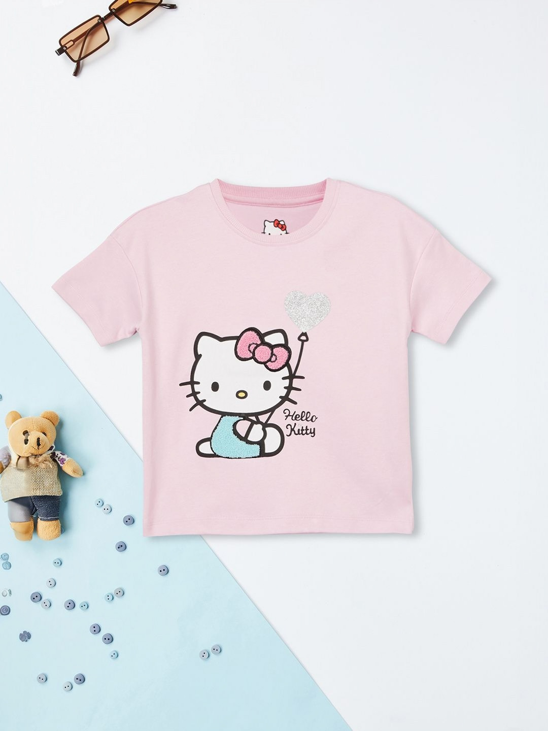 max Girls Hello Kitty Graphic Printed Round Neck Pure Cotton T-shirt