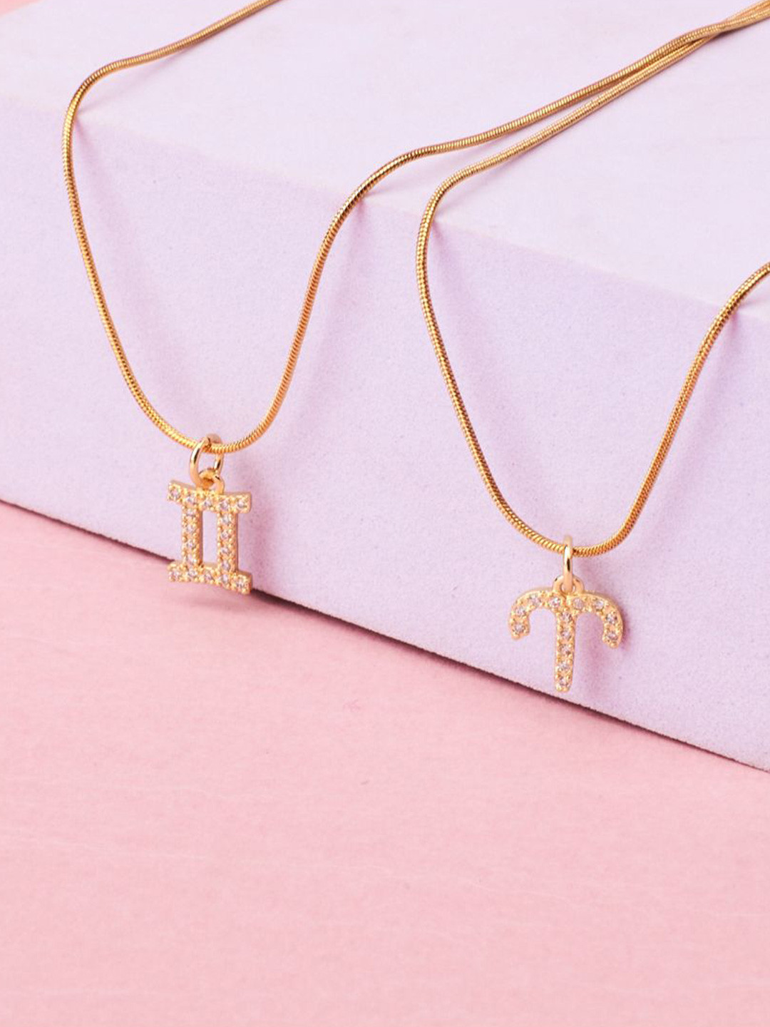 SALTY Set Of 2 Aries & Gemini Pendant With Chain