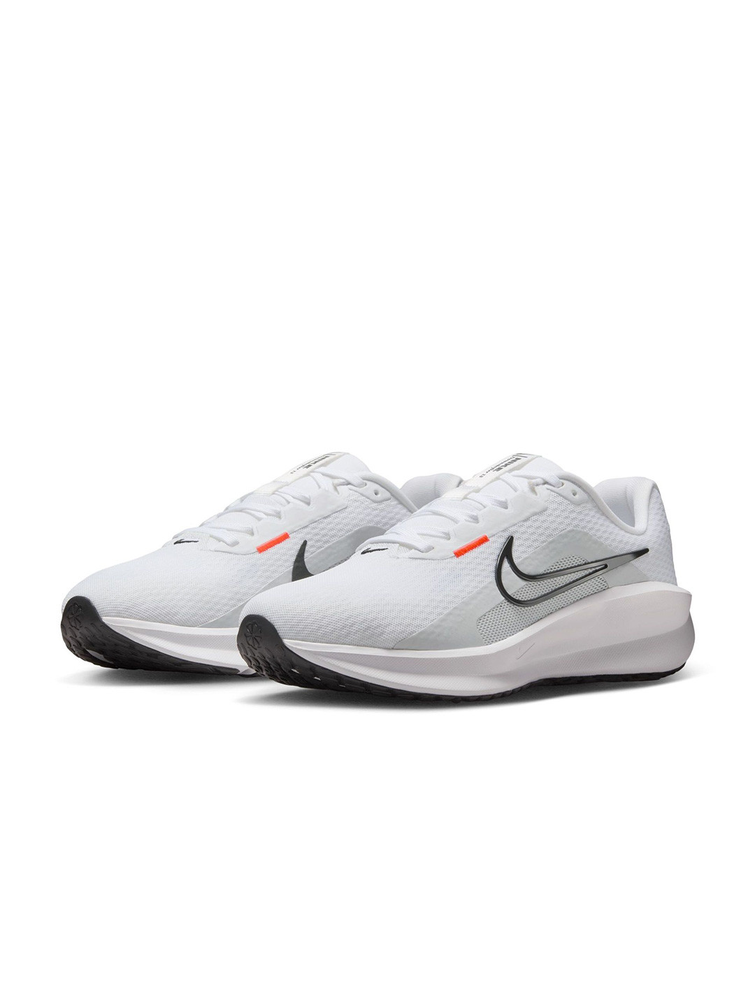 Nike Downshifter 13 Men's Road Running Shoes (Extra Wide)
