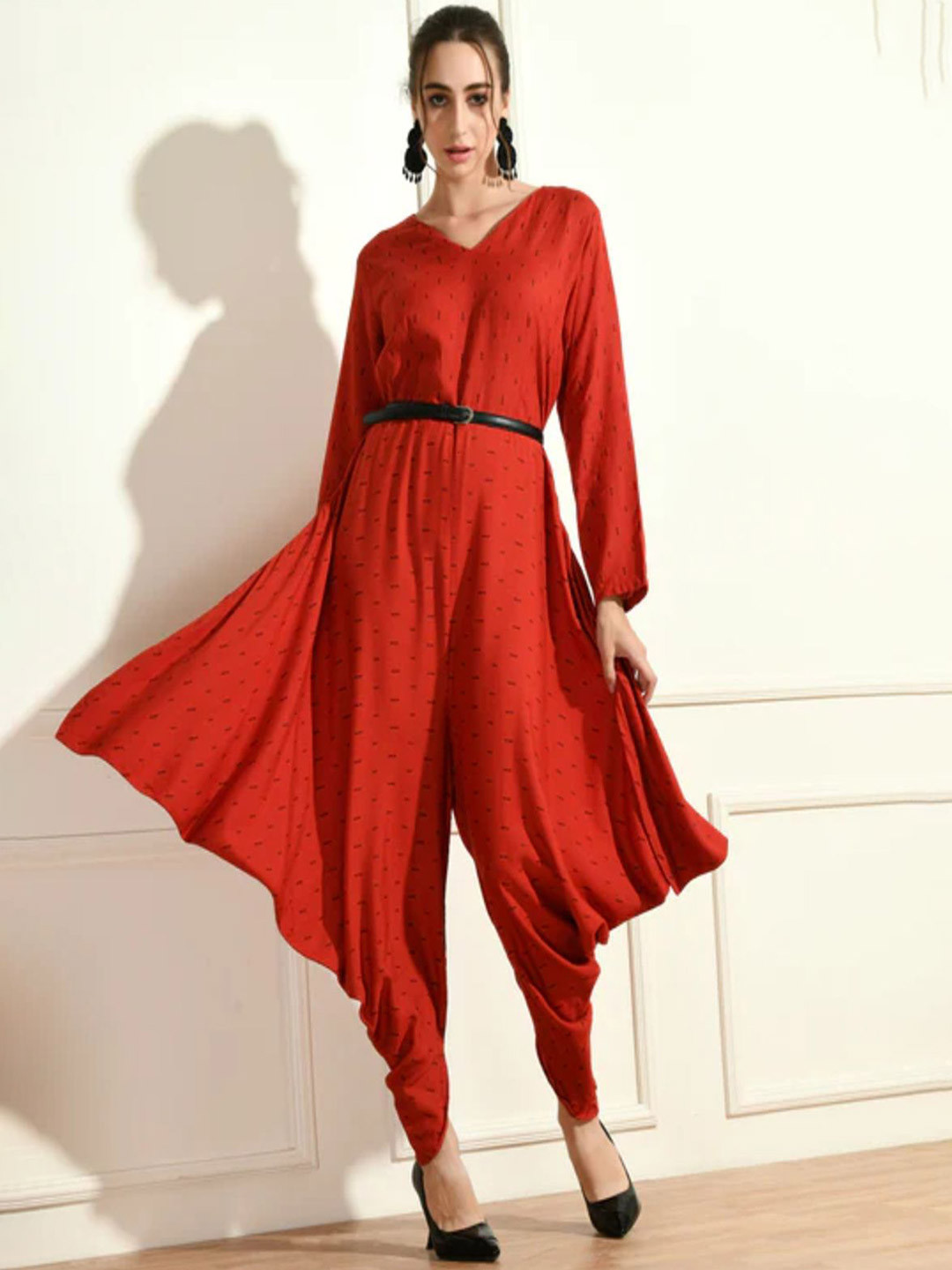 DIIWATAA Women Abstract Printed V- Neck Culotte Jumpsuit