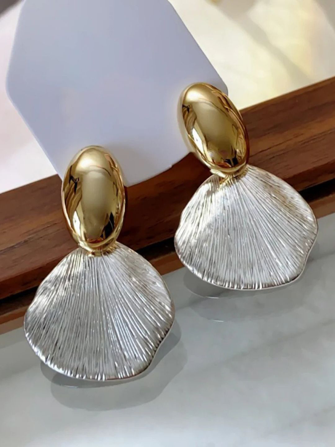 styledose Sterling Silver Metal Shell Korean Contemporary Drop Earrings