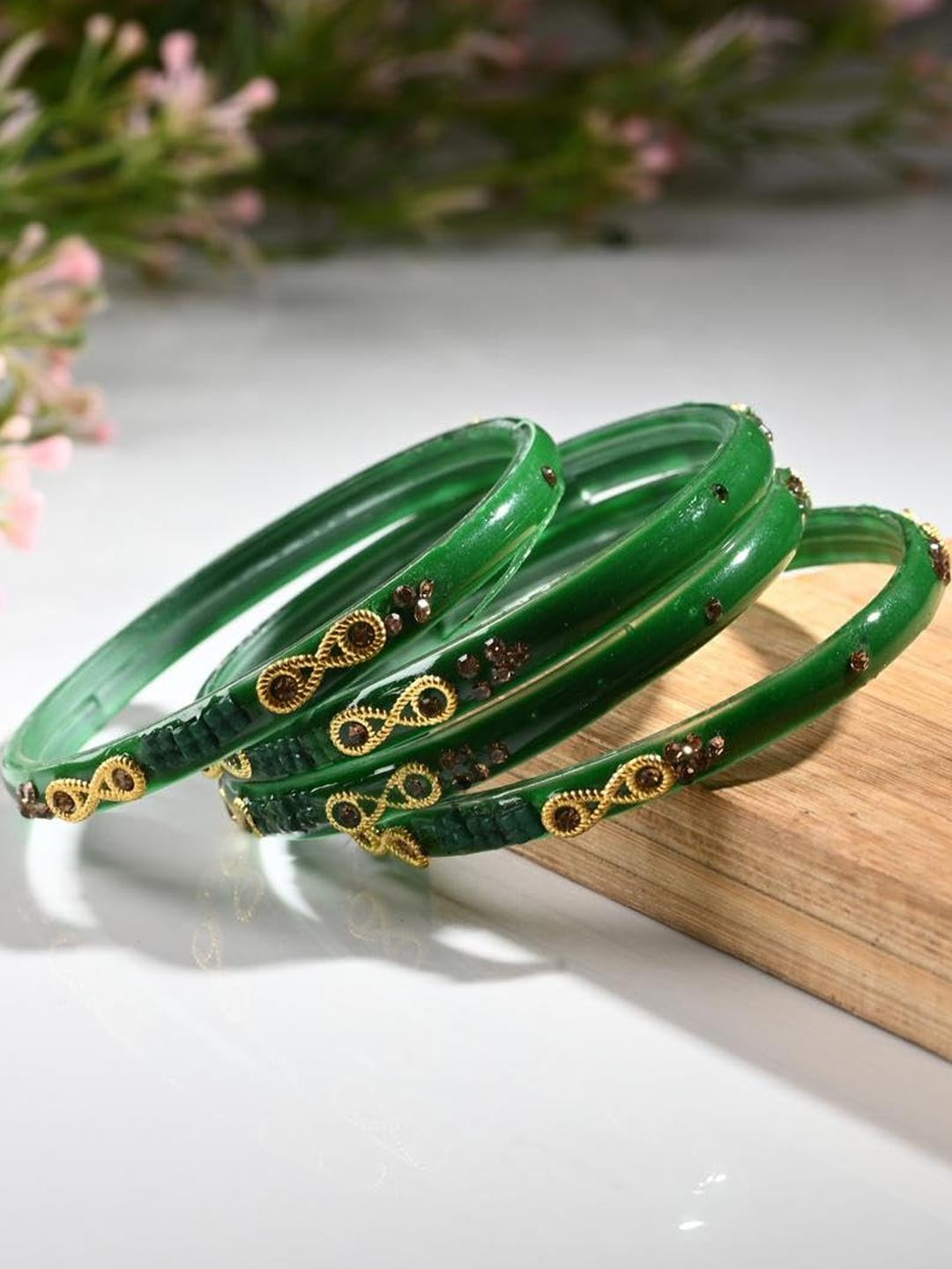 1ST TIME Women Pack of 4 Green Glass Bangle