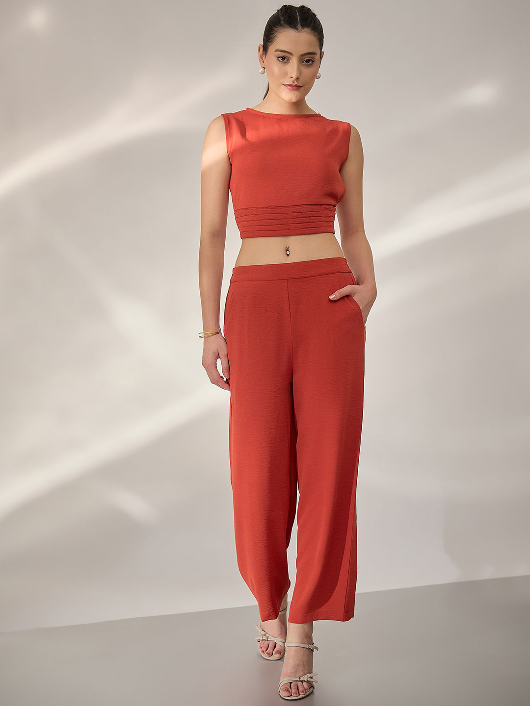 PANIT Crop Top with Trousers