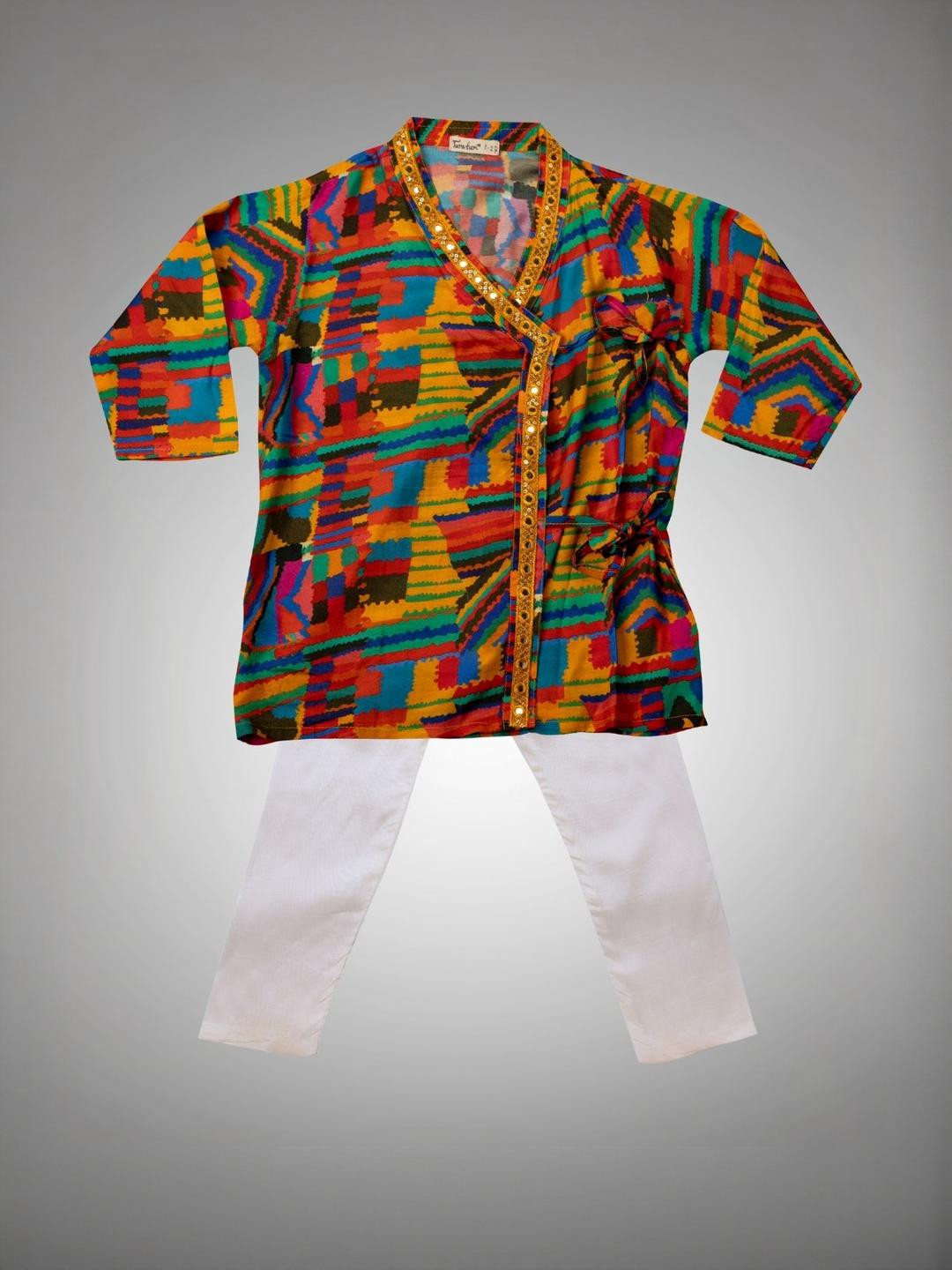 Tura Turi Printed Regular Kurta with Pyjamas