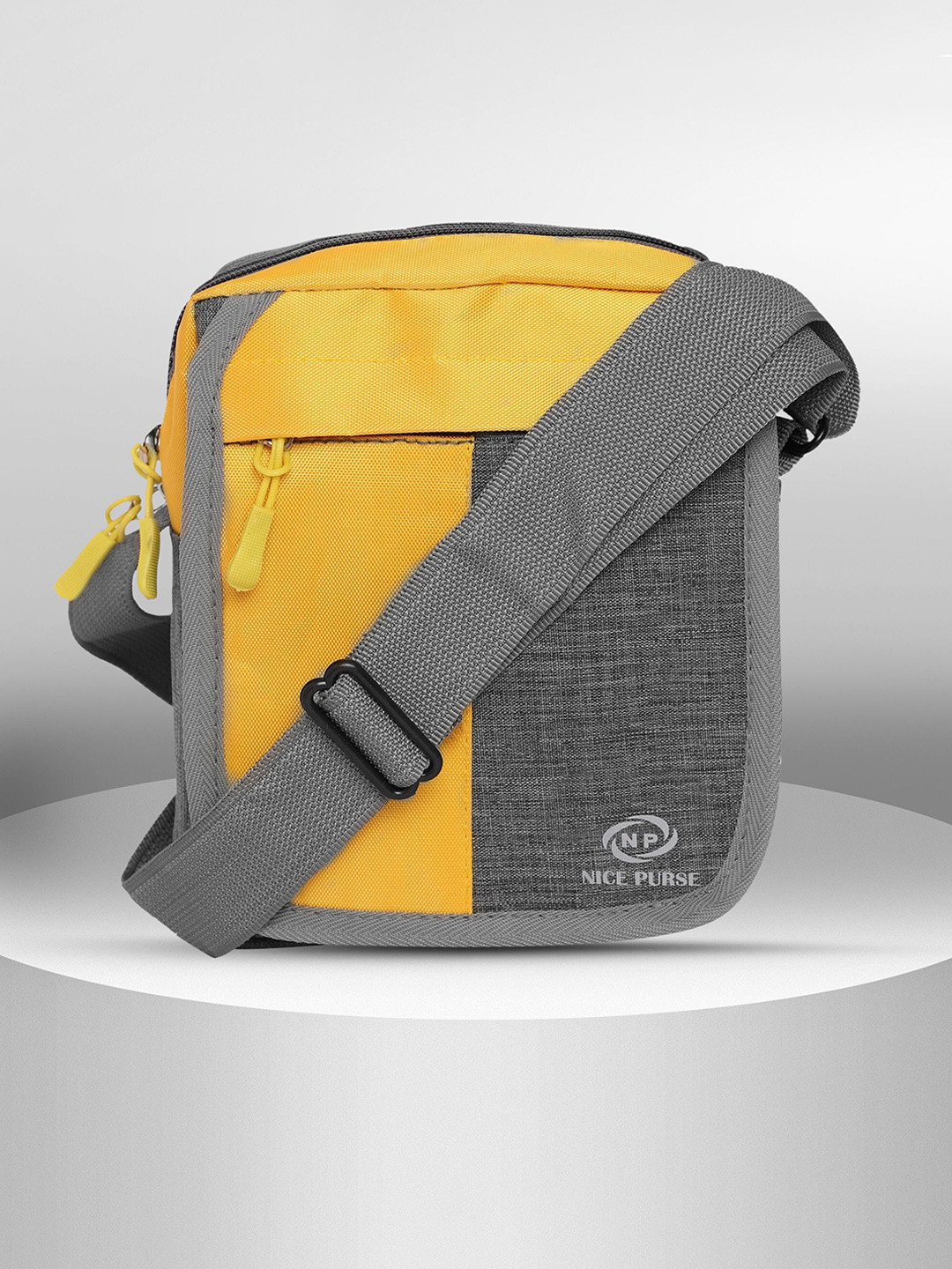 NICE PURSE Colourblocked Structured Hobo Pouch