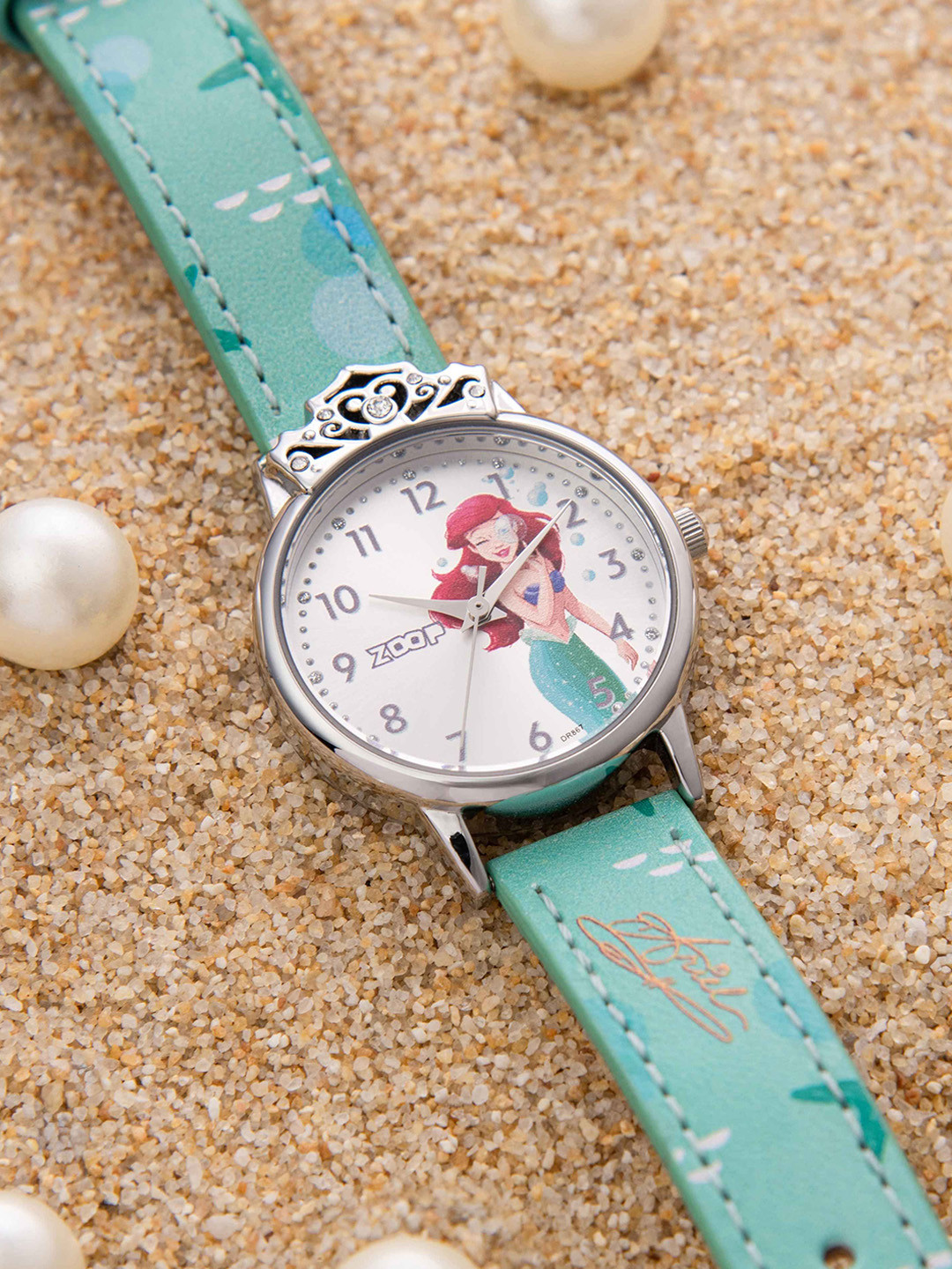 ZOOP Disney Princess Analog Round Dial Girls Watch - 26050SL01