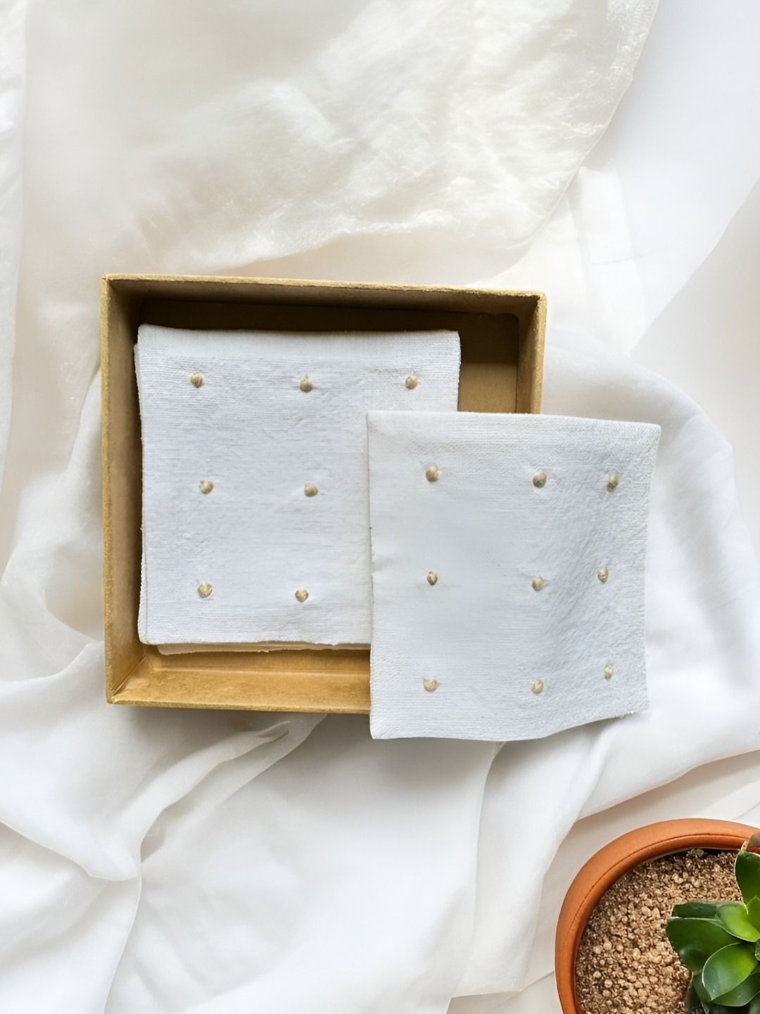 Inara 2Pcs White & Beige Embroidered Pure Cotton Coasters