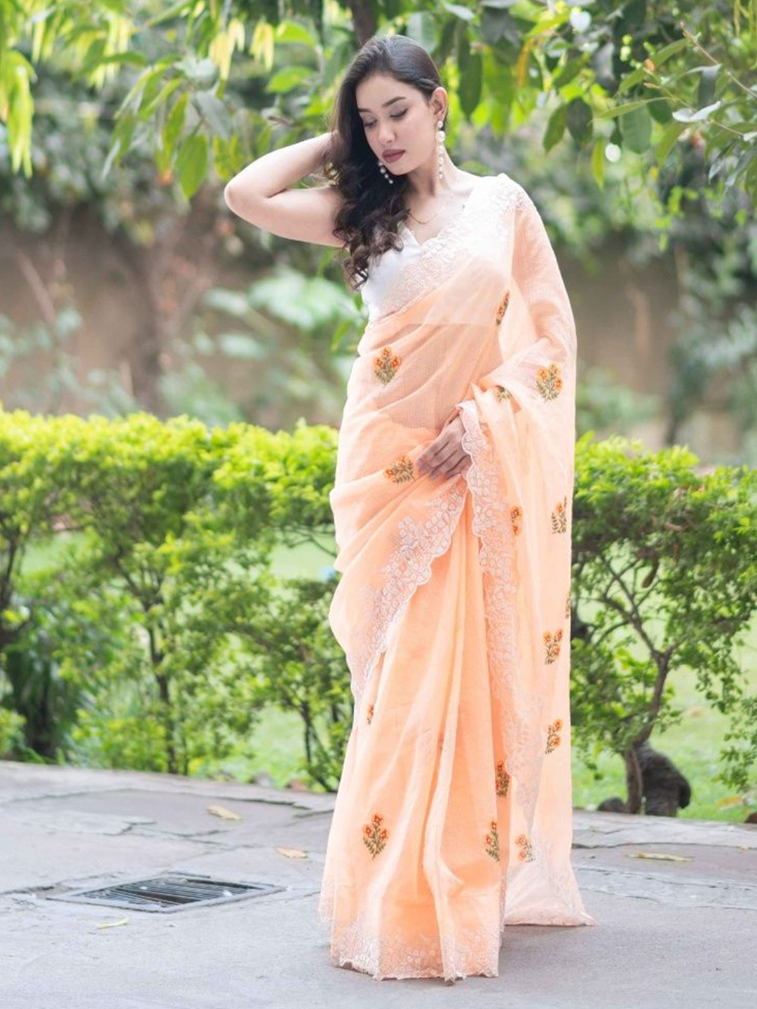 The Raksha Store Floral Embroidered Pure Cotton Kota Doria Saree