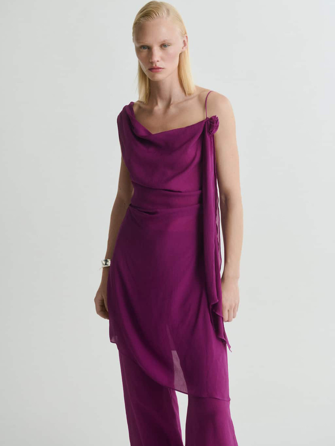 MANGO Cowl Neck  Flower Detail Longline Top