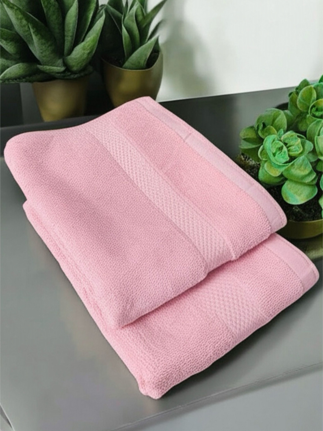Triani 2Pcs Pink Bamboo Hypoallergic Odor-Resistant Quick-Dry 450-GSM Hand Towels
