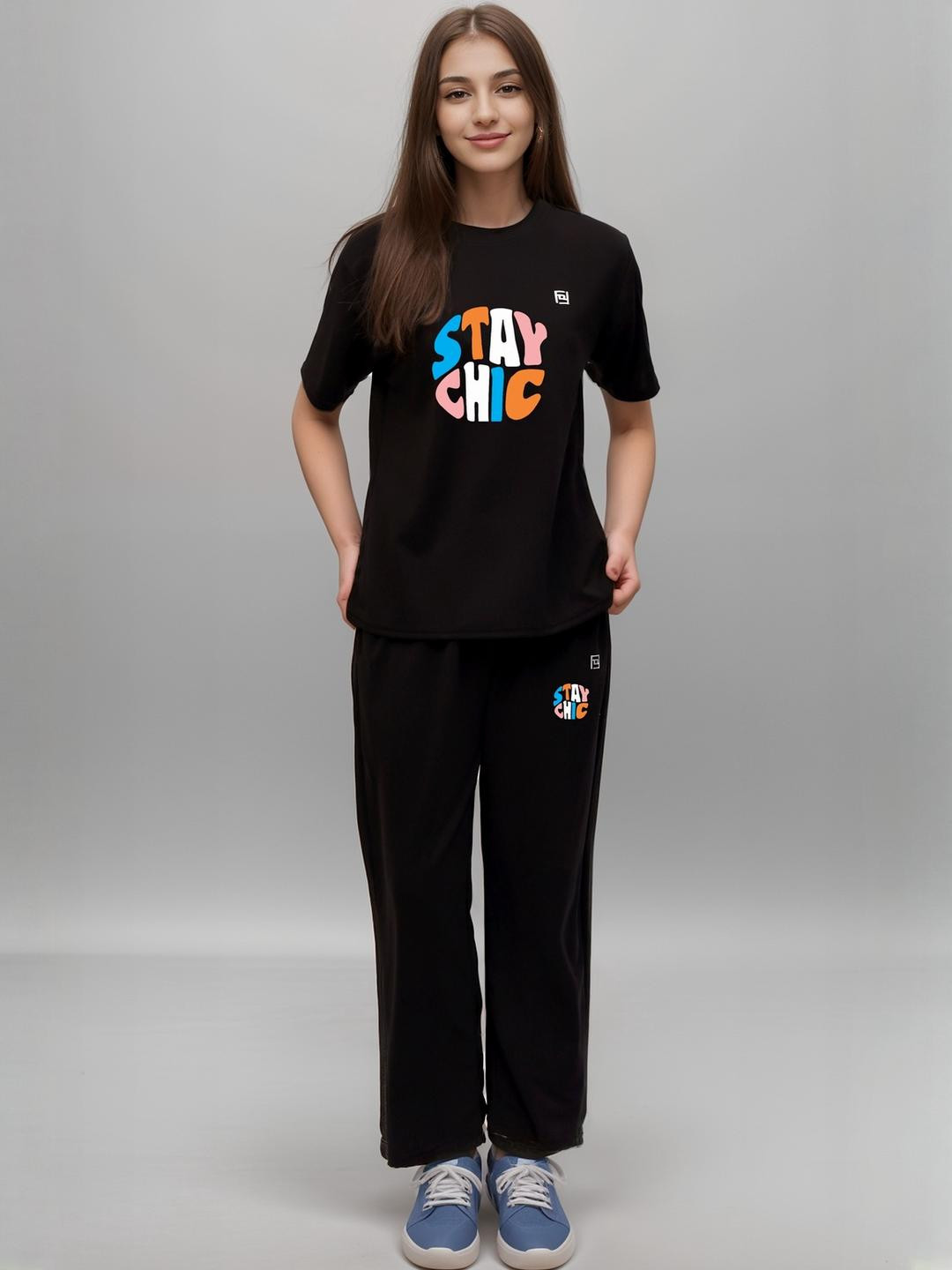 FITIN OUTFIT Solid T-shirt & Trousers Co-Ords