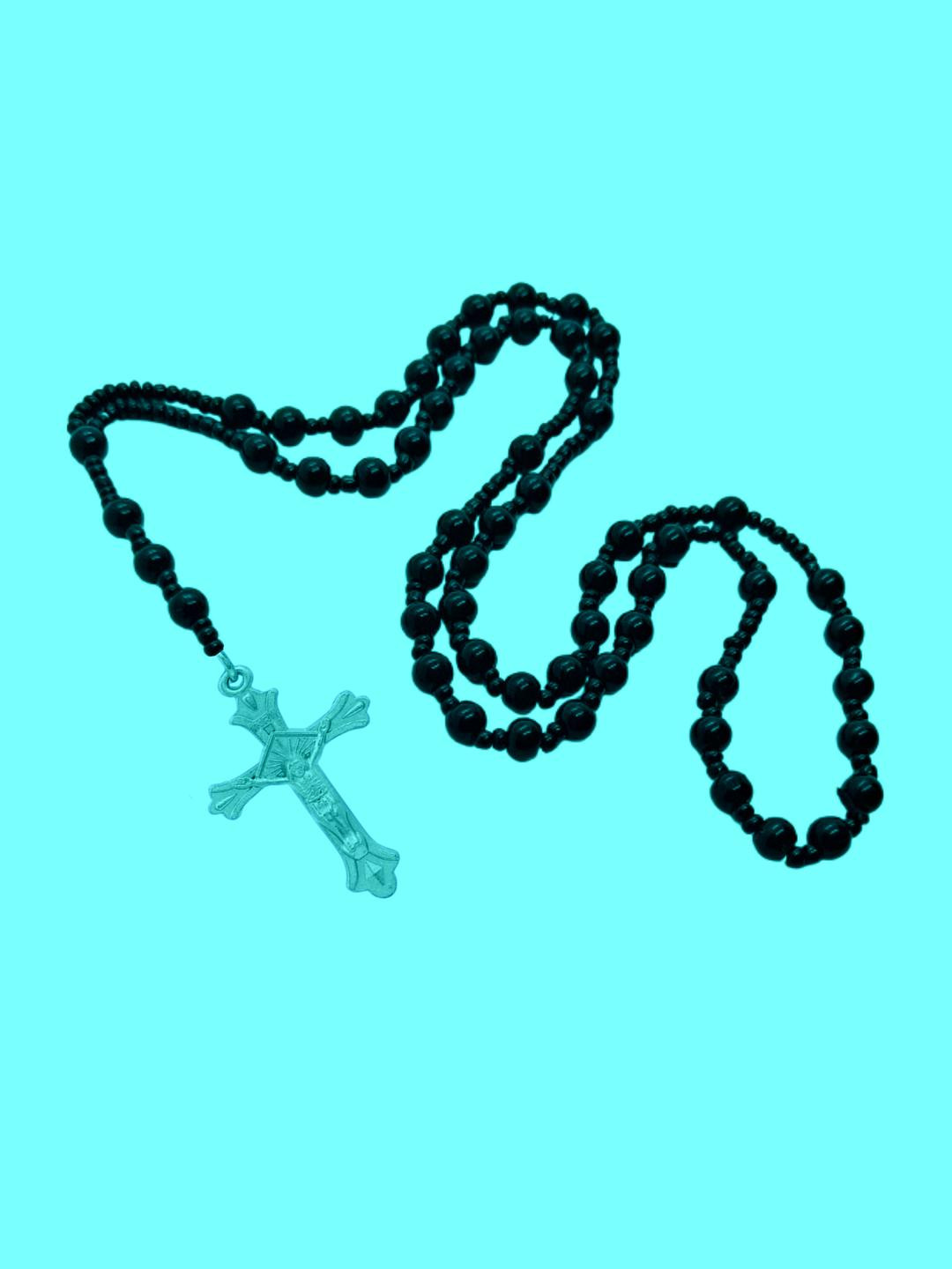Dynamic Retail Men's Black Beaded Cross Chain
