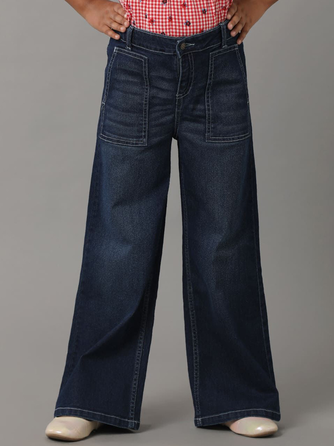 UNDER FOURTEEN ONLY Girls Regular Fit Mid-Rise Light Fade Jeans