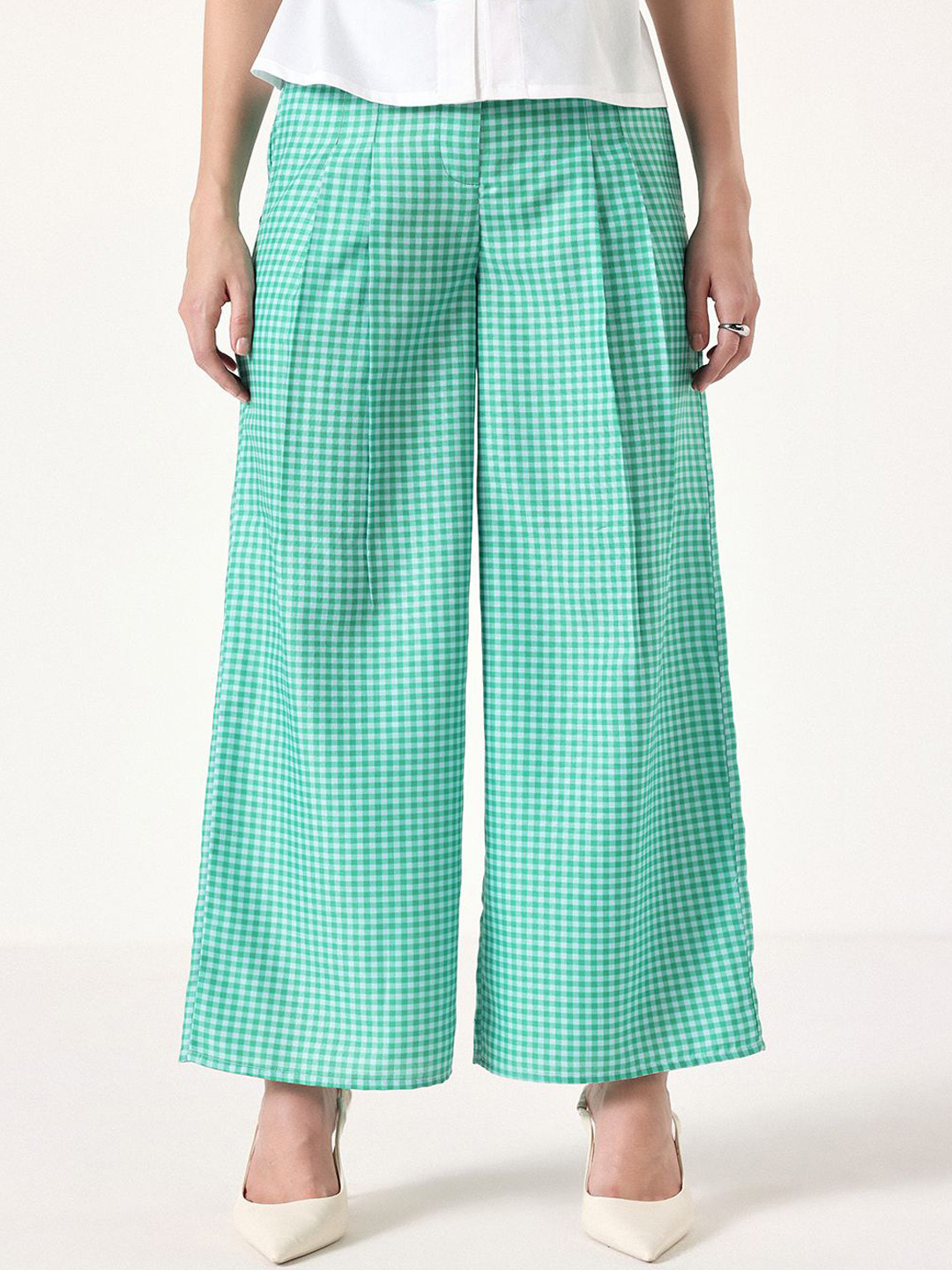 Muvazo Women Checked Wide Leg Straight Fit Pleated Trousers