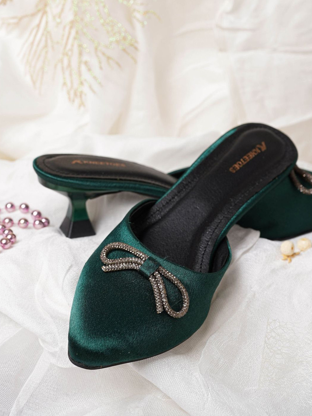 Kneetoes Women Dark-Green Solid Bow Kitten Mules