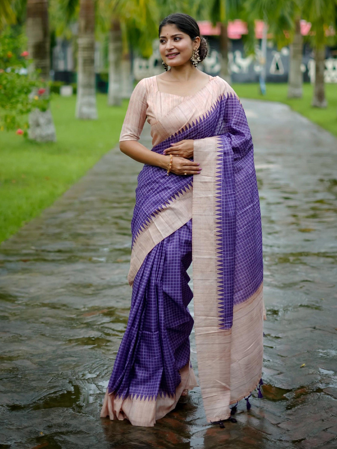 Pandadi Saree Checked Printed Woven Design Kantha Work Tussar Sarees