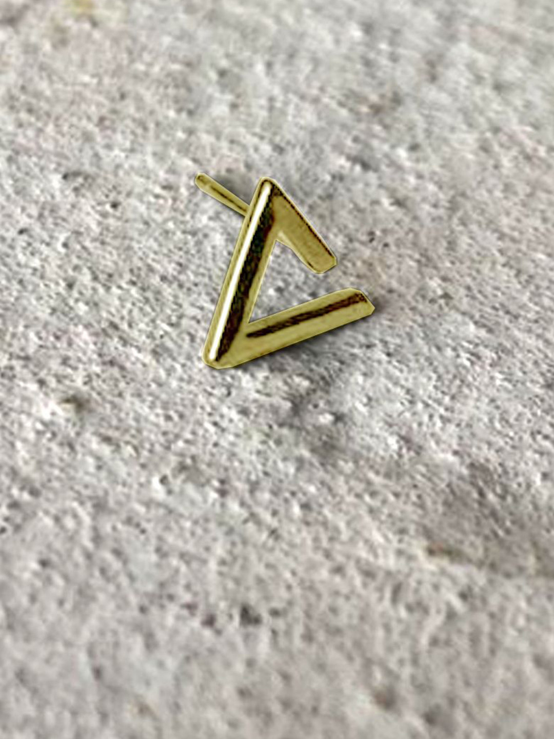 Goldnera Men Brass Plated Contemporary Studs