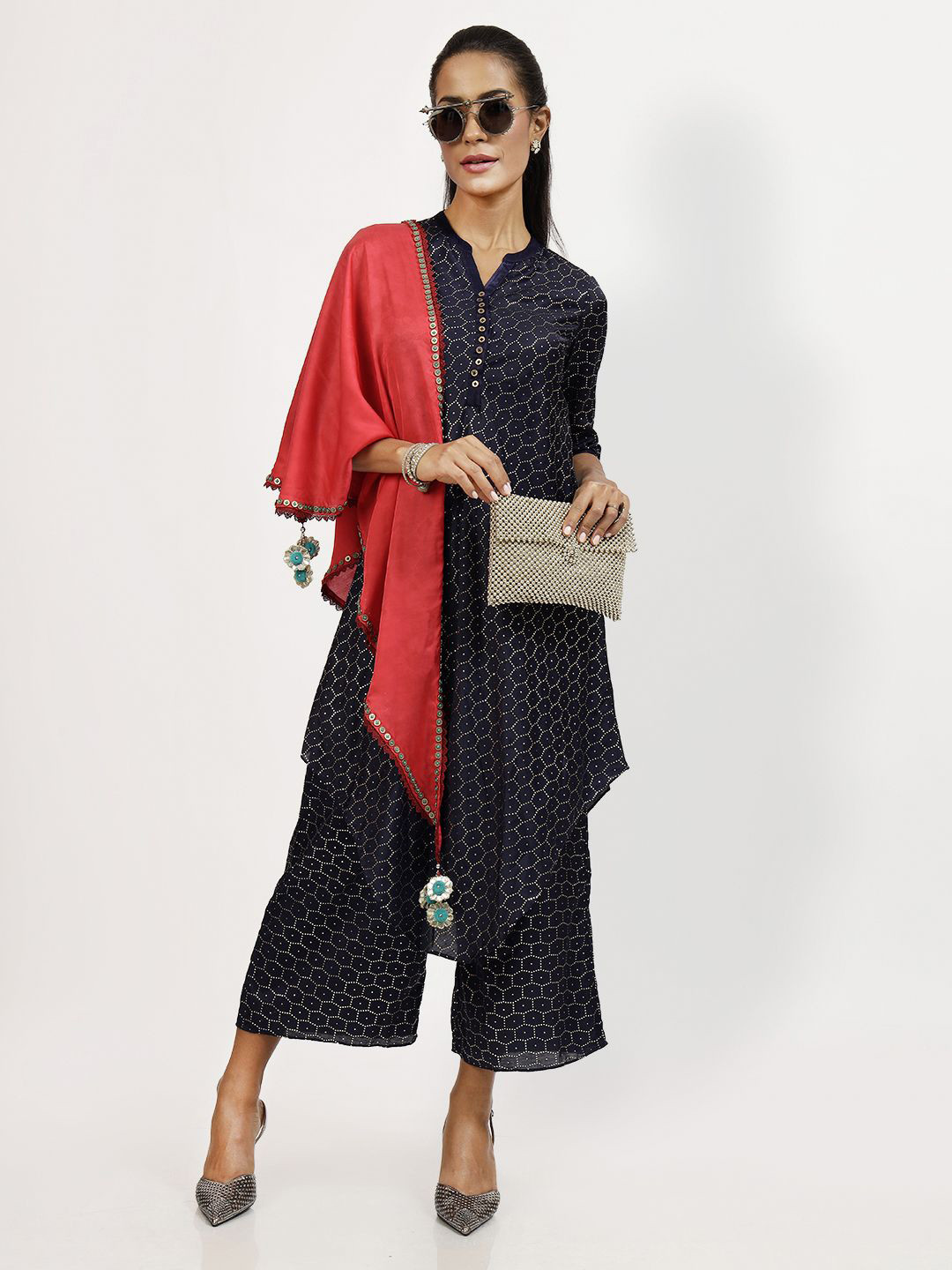 LELA Women Embellished Bordered Stole