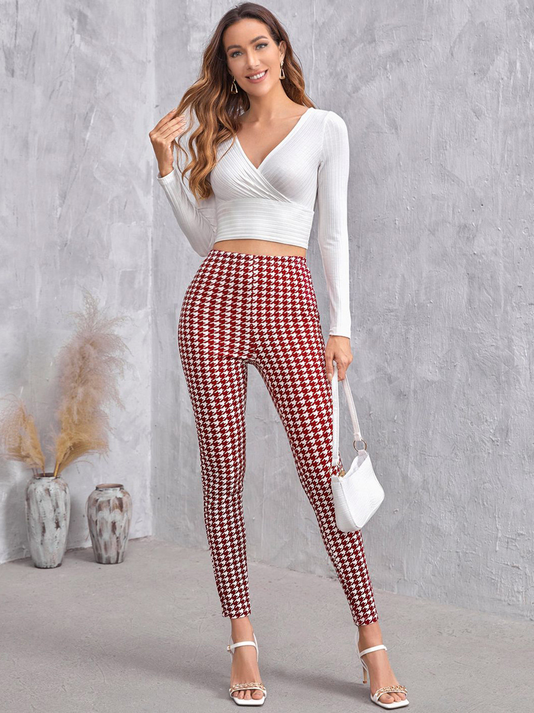 DTR FASHION Geometric Printed Regular Fit High-Rise Flat-Front Trouser