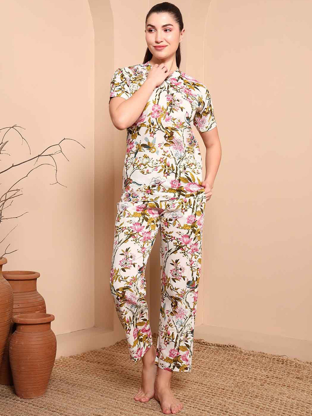 Harts And Darts Floral Printed Round Neck Short Sleeves Top With Trouser Co-Ords