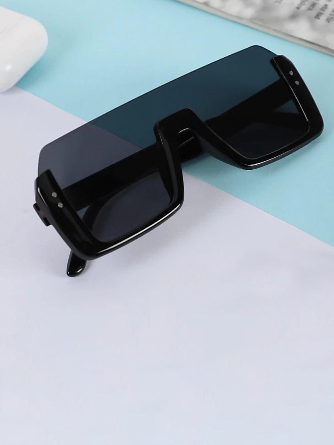 LEGEND EYEWEAR Unisex UV Protected Square Sunglasses SGLH8Y9USPQNMJEM