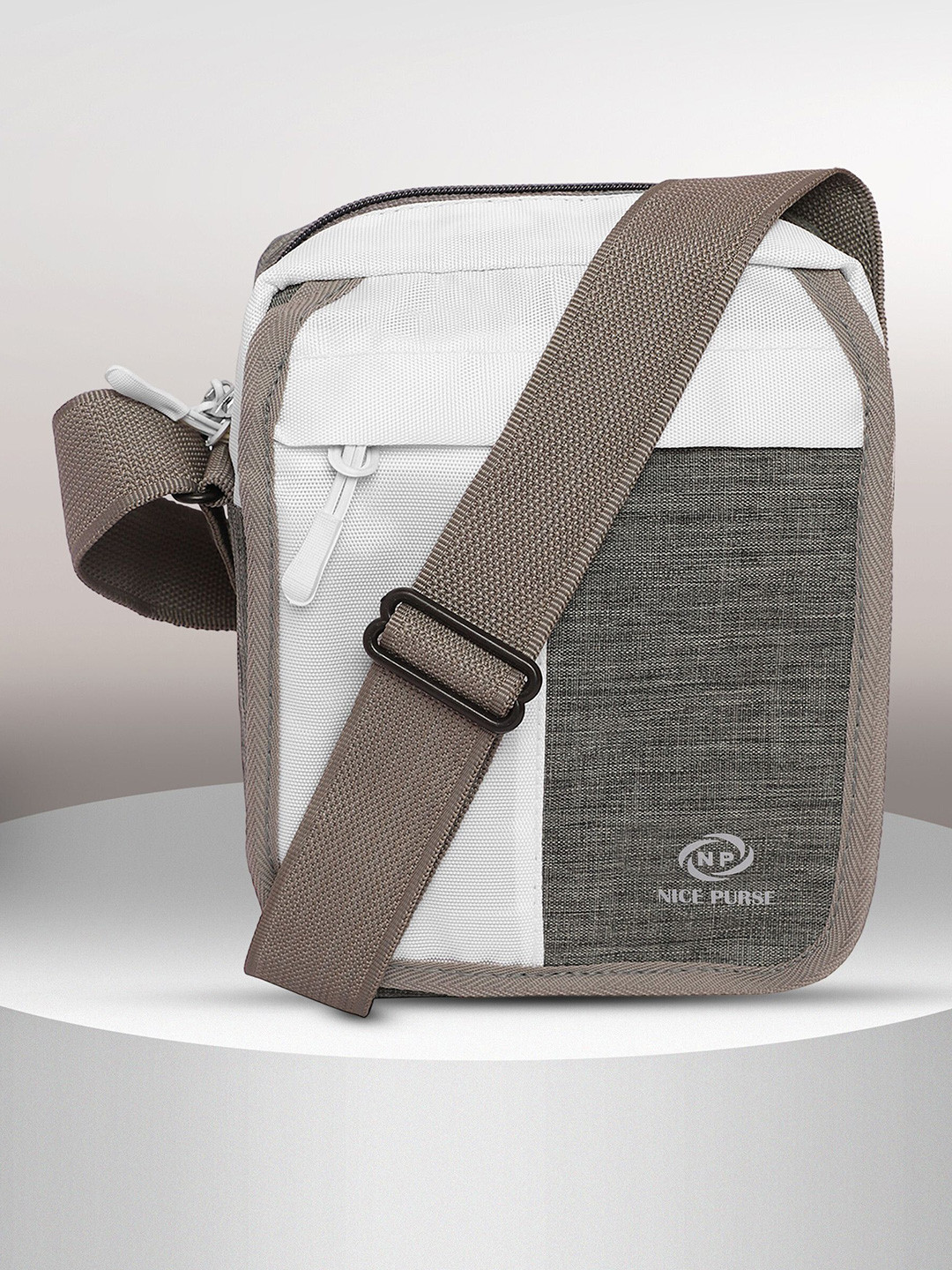 NICE PURSE Colourblocked Bucket Sling Pouch