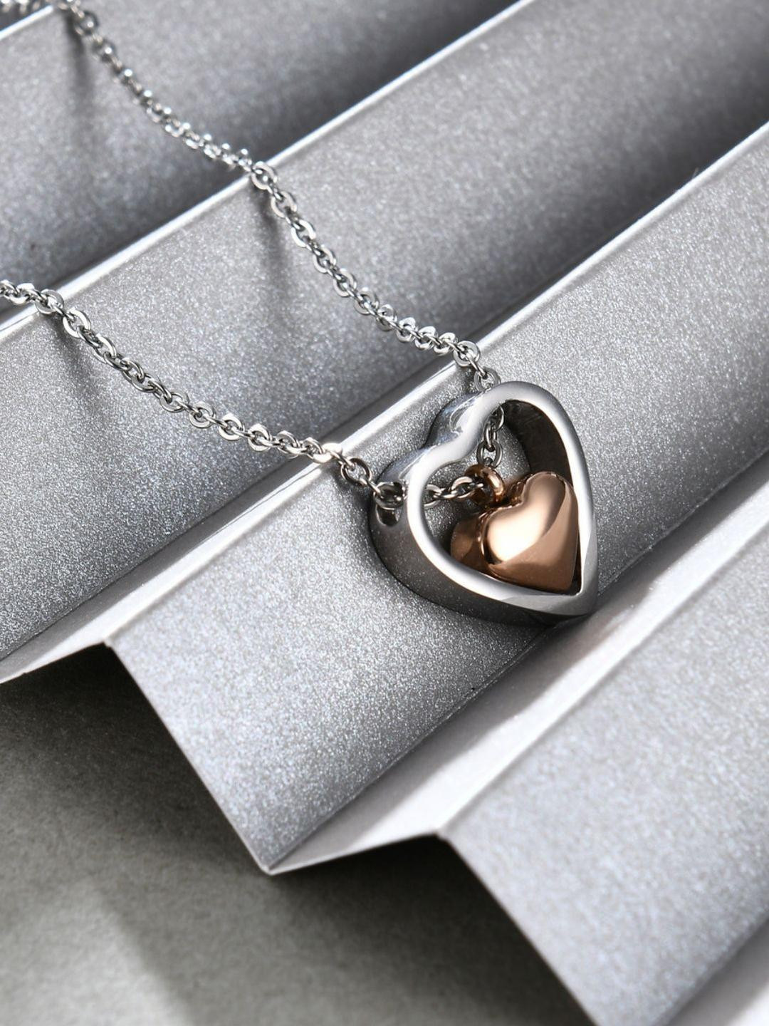 flavouredlove Heart Shaped Pendant Necklace