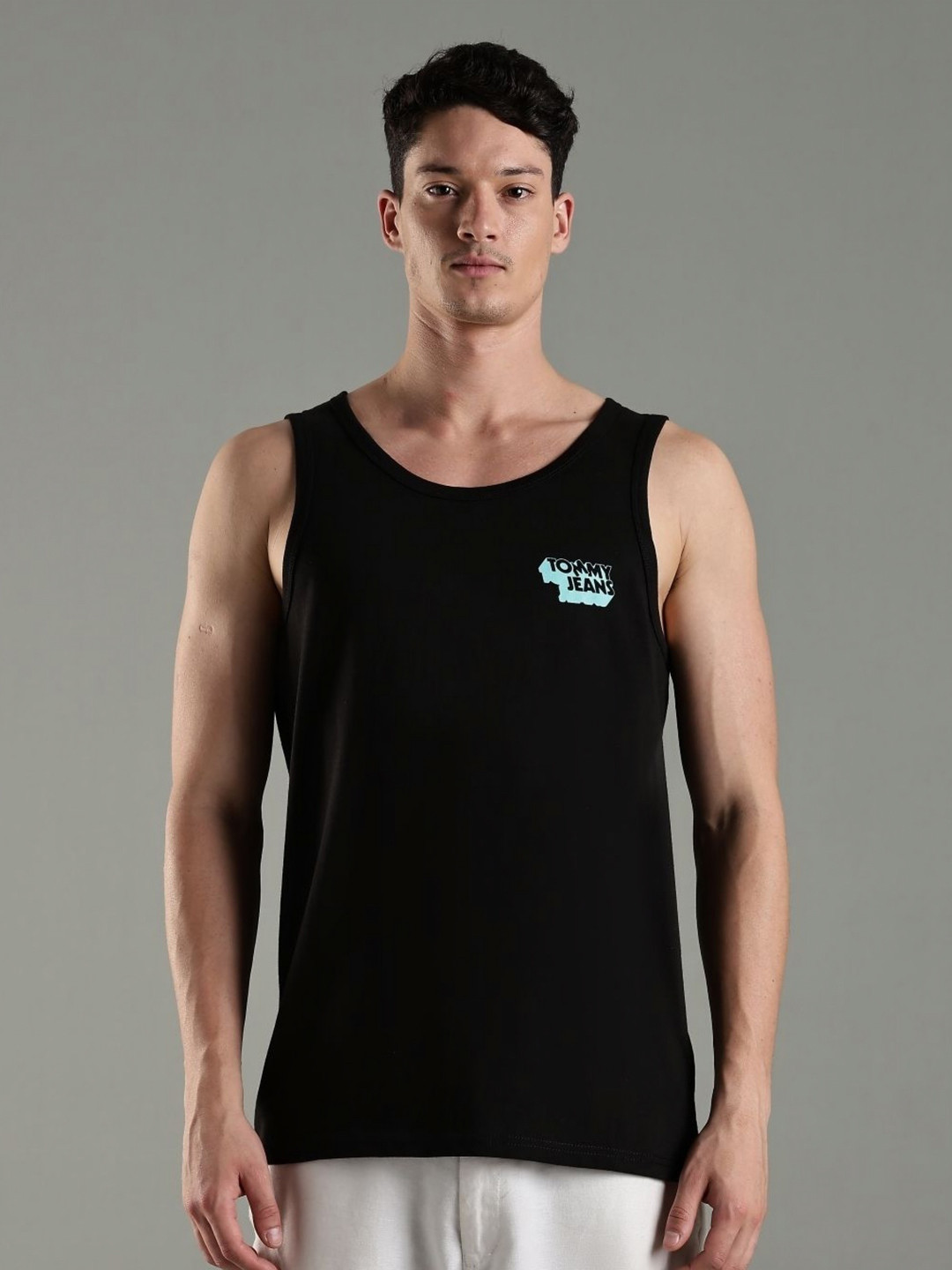 Tommy Hilfiger Europe Round Neck Slim Fit Basic Innervest