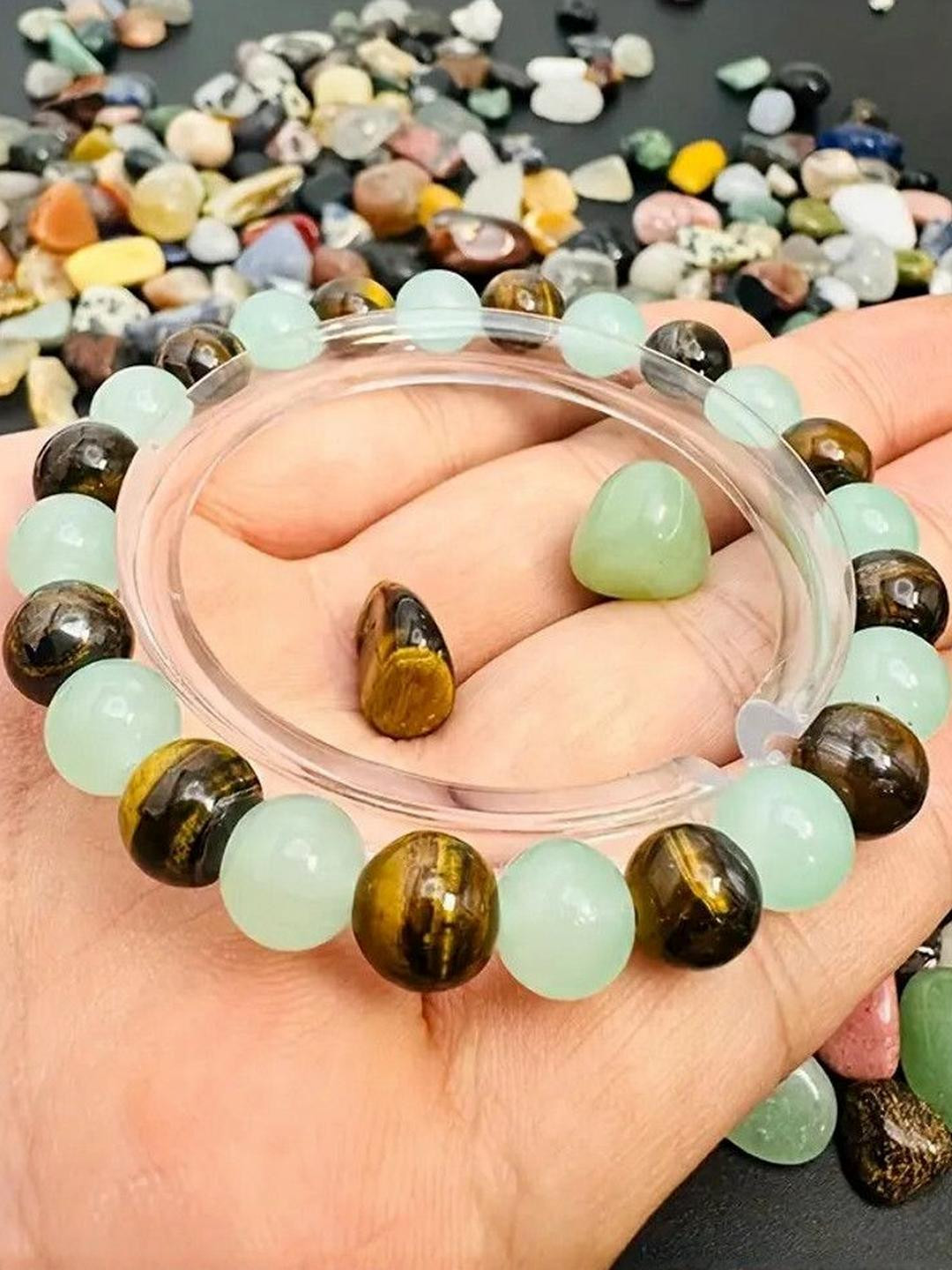 Divine souvenirs Unisex Tiger Eye Stone Studded Elasticated Bracelet