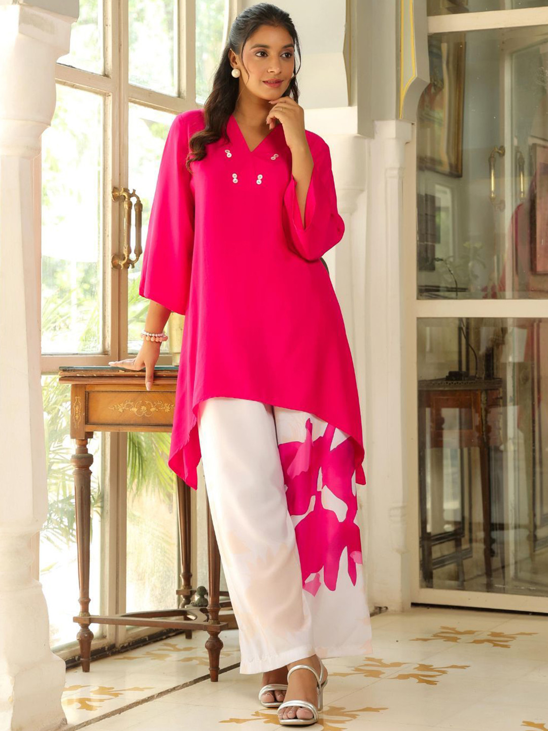 Zolo Label Printed V Neck Top With Trousers Co-Ords Set