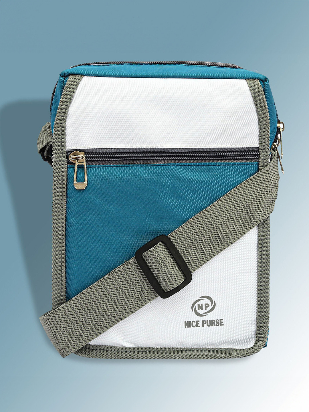 NICE PURSE Colourblocked Oversized Bucket Pouch