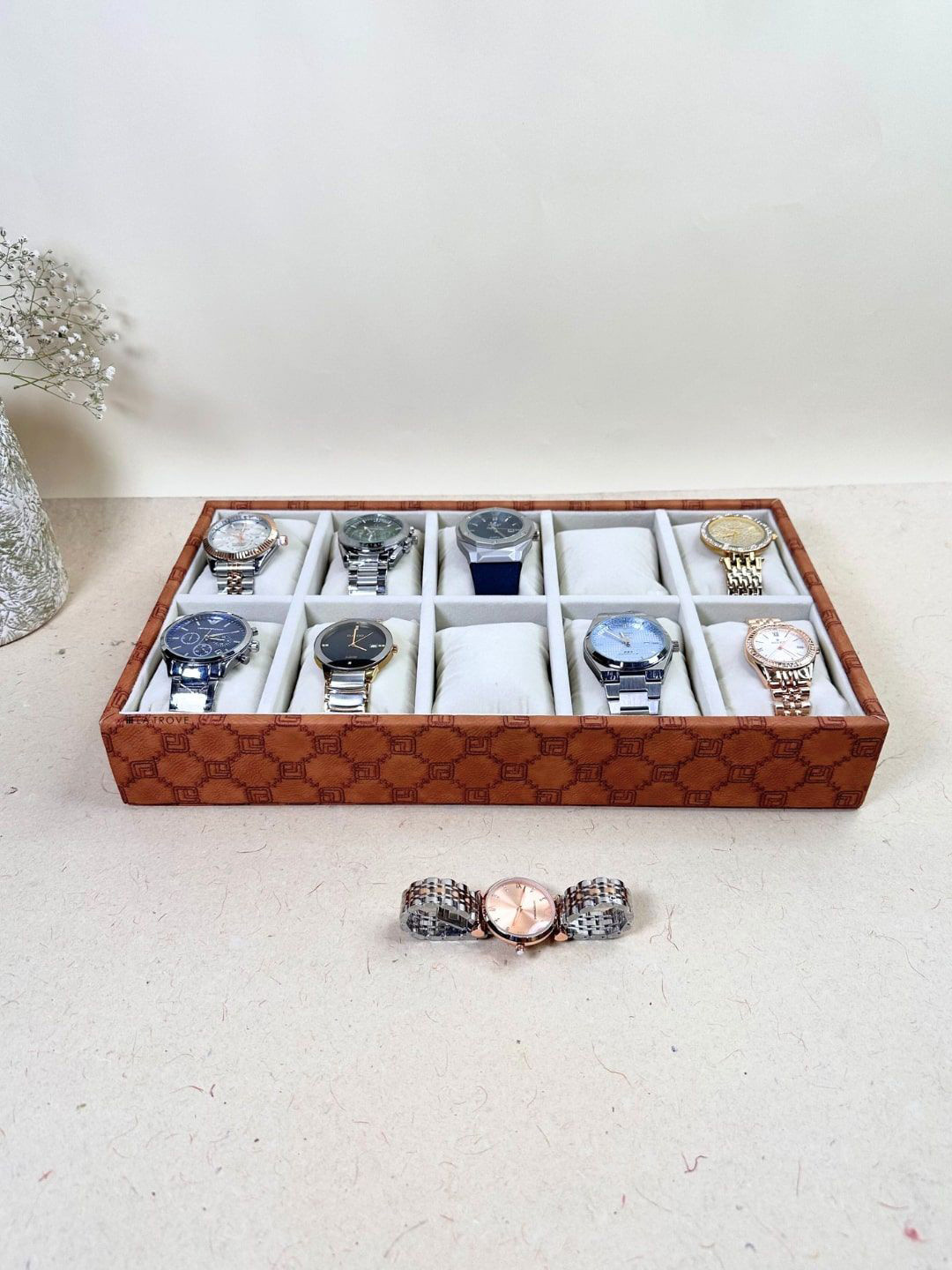 La Trove 10 Slots Tan Leather Wrist Watch Organiser Closet Tray