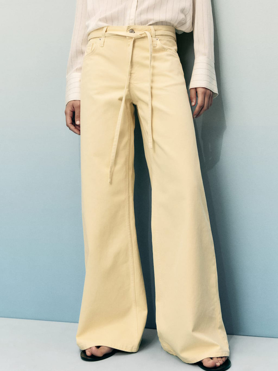 MANGO Women Mid-Rise Wide Leg Flared Jeans