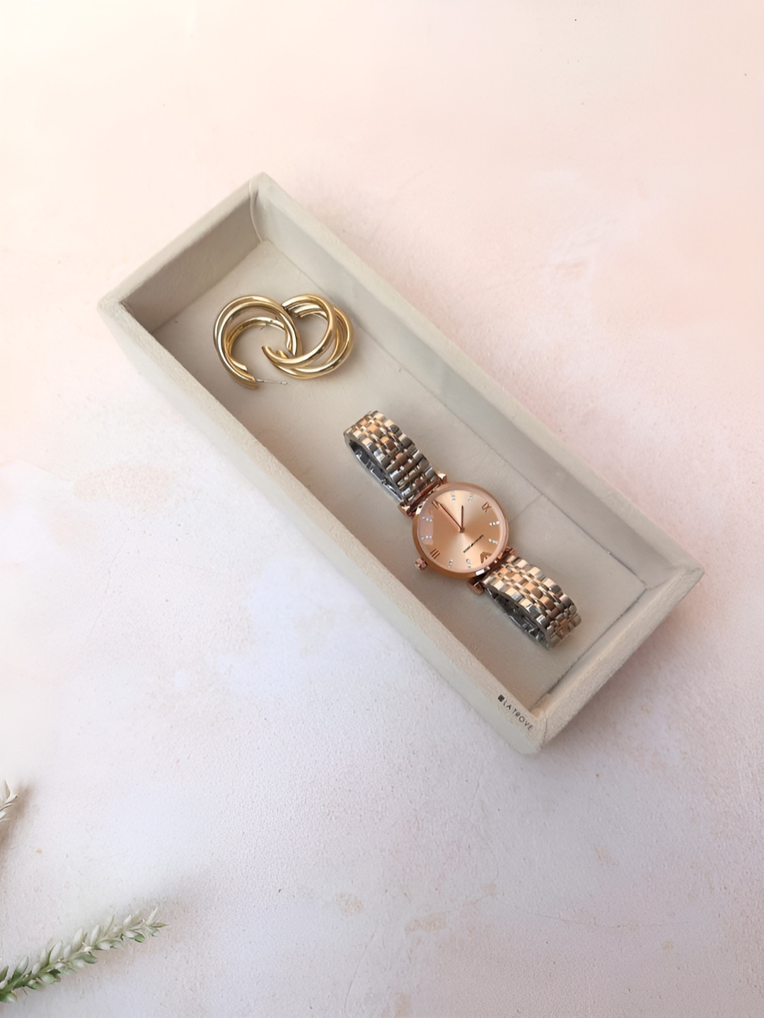 La Trove Micro Cream Velvet Jewellery Organizer Tray