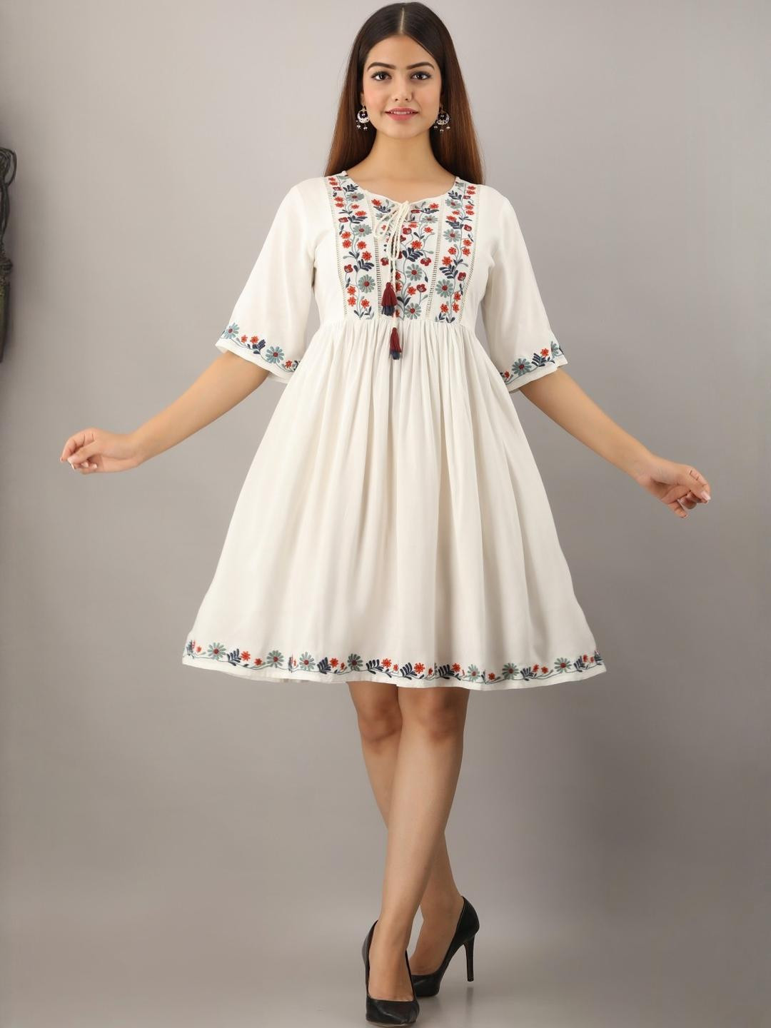 ASHISH PRINT Women Viscose Rayon Dress