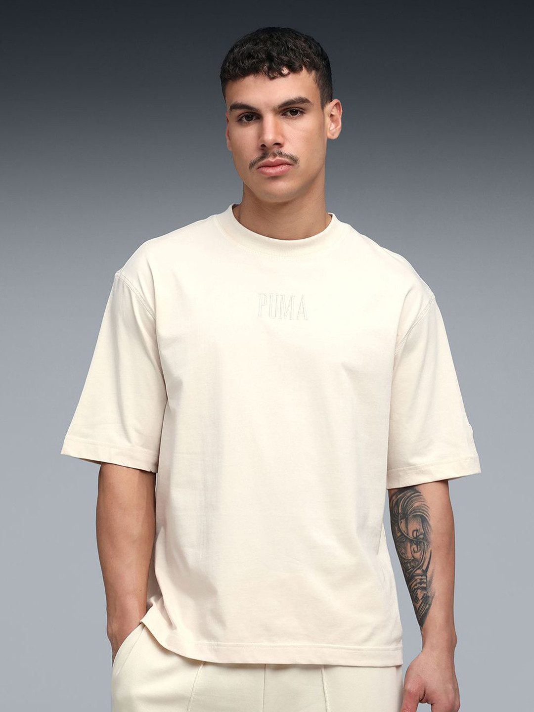 Puma PREMIUM ESSENTIALS Boxy Fit Graphic Tee