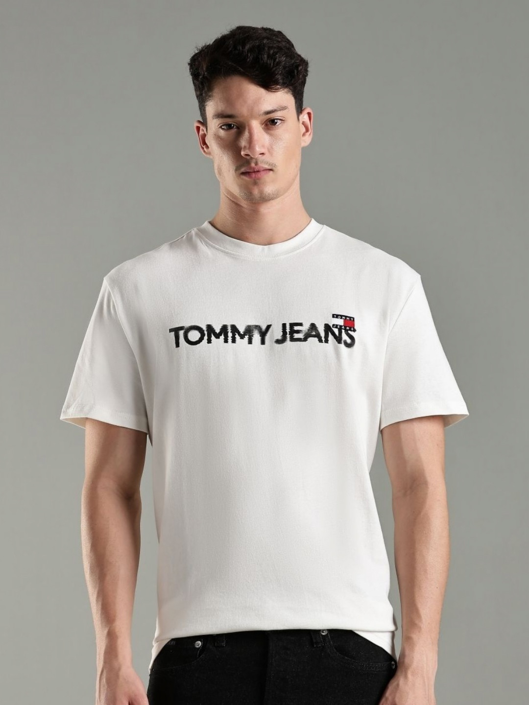 Tommy Hilfiger Europe Brand Logo Typography Printed Round Neck T-shirt