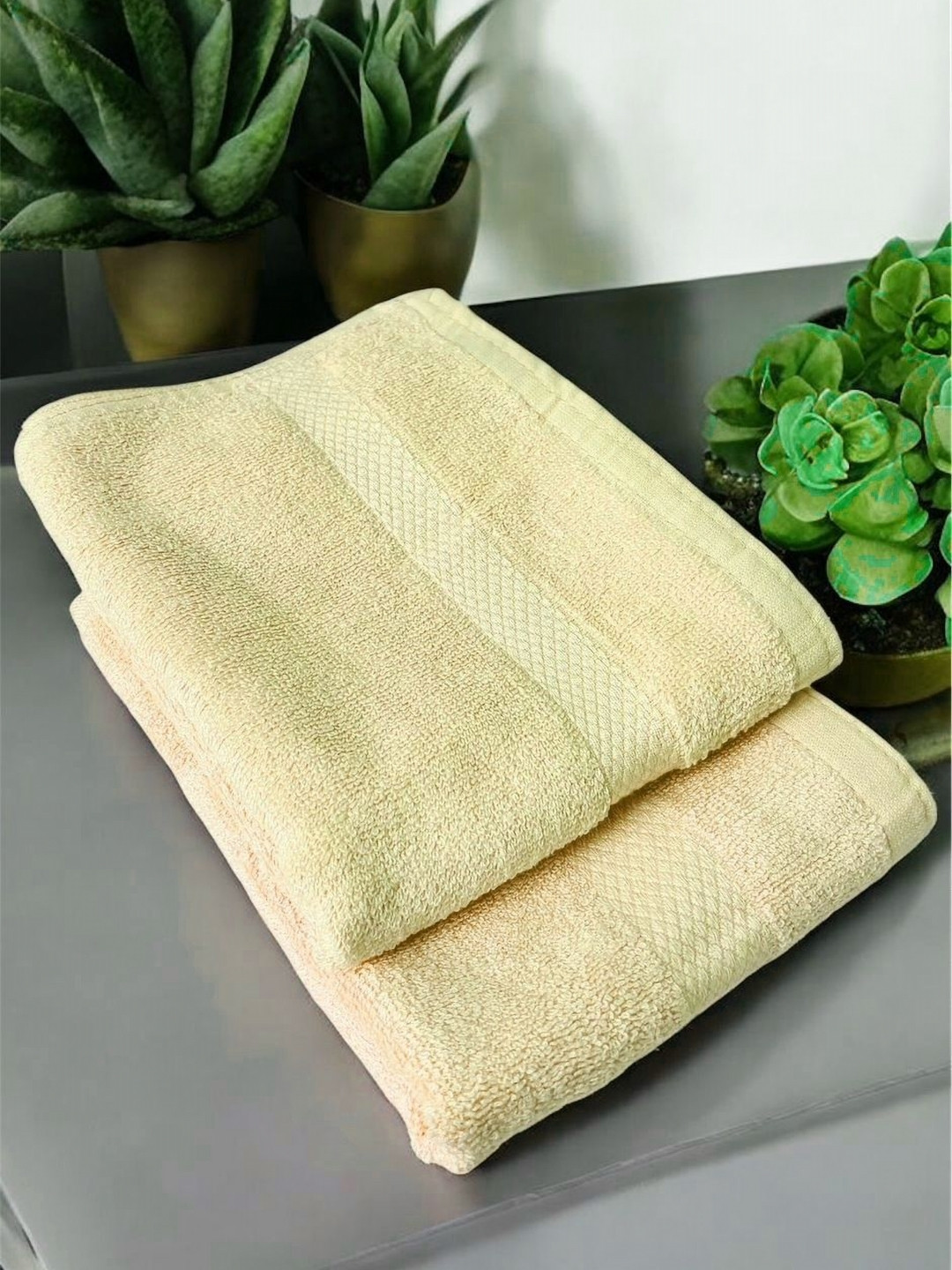 Triani 2Pcs Cream-Color Bamboo Hypoallergic Odor-Resistant Quick-Dry 450-GSM Hand Towels