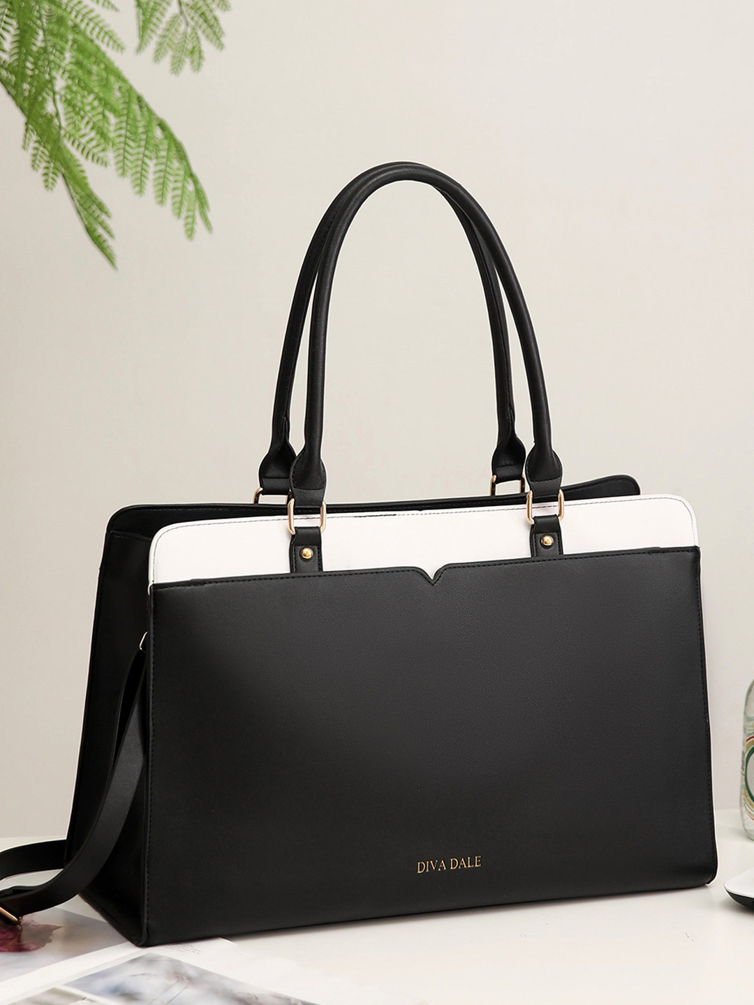 Diva Dale Colourblocked Structured Handheld Handbags