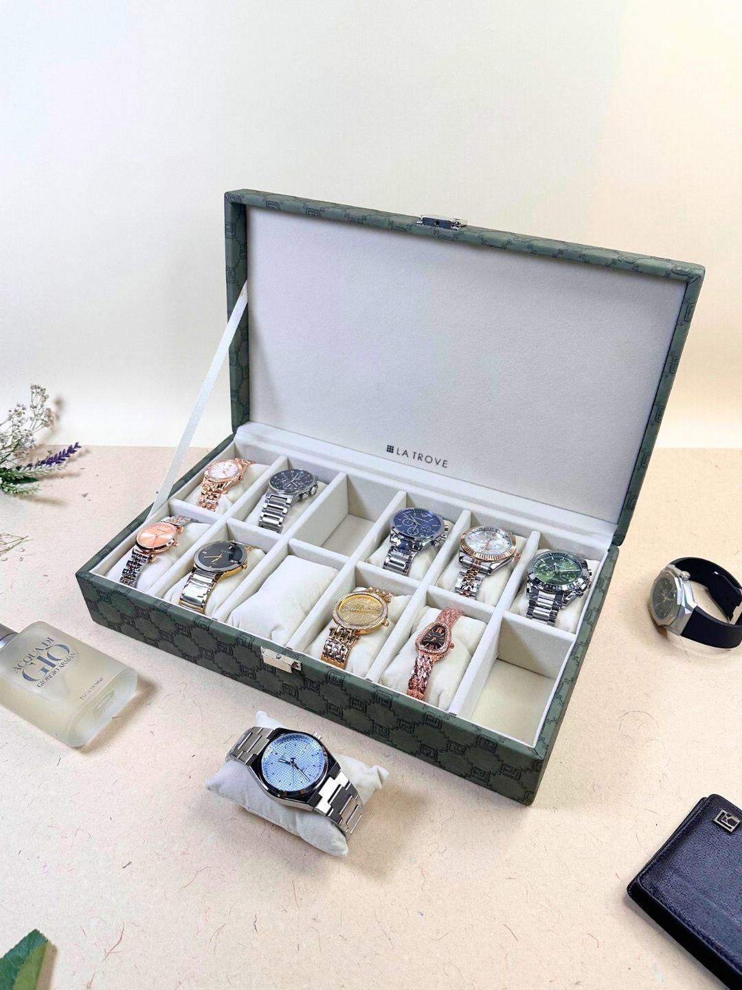 La Trove 12 Slot Olive Green Leather Wrist Watch Organiser Closet Box
